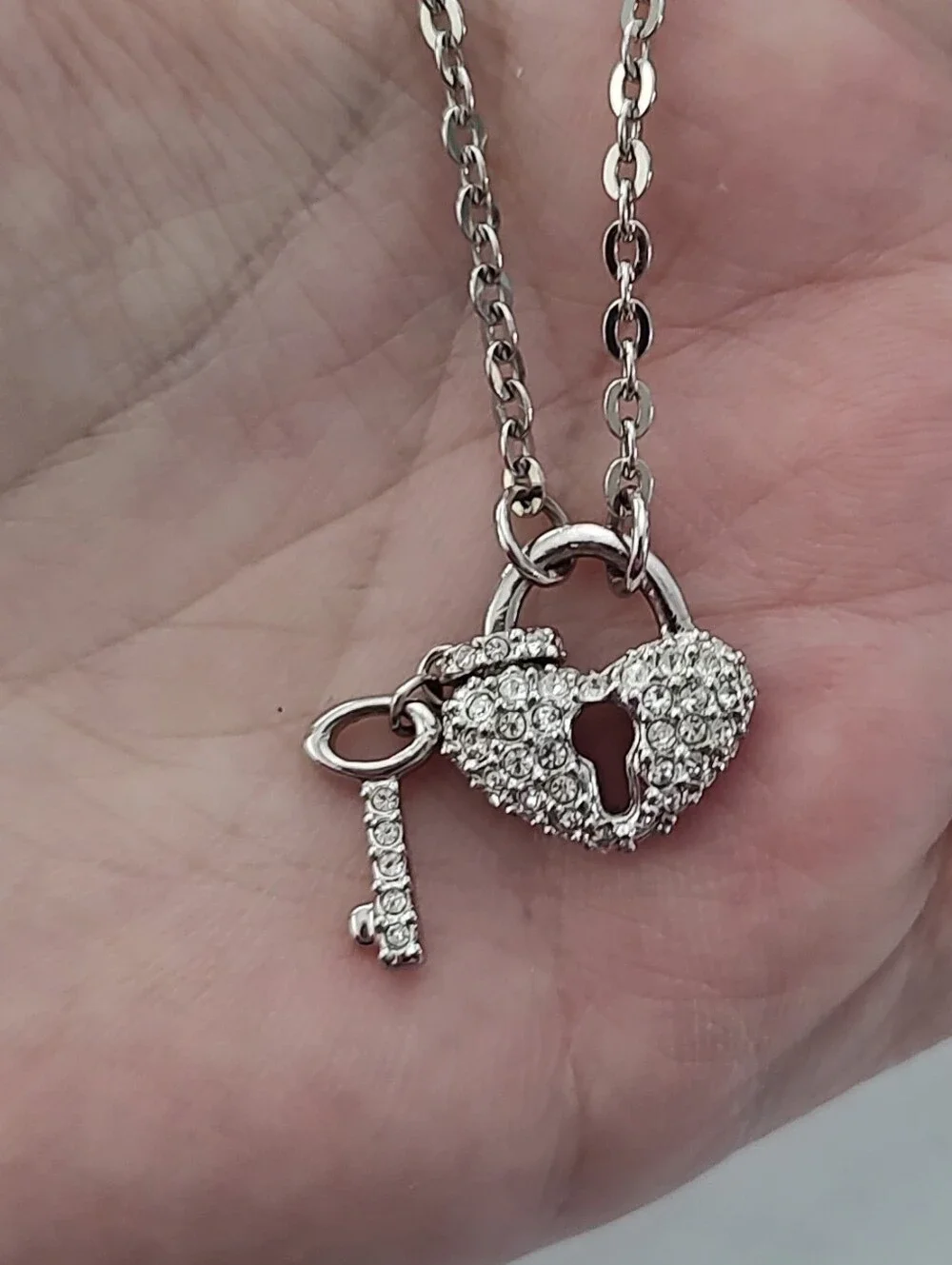 Swarovski Heart Lock & Key Necklace - Picture 7 of 7